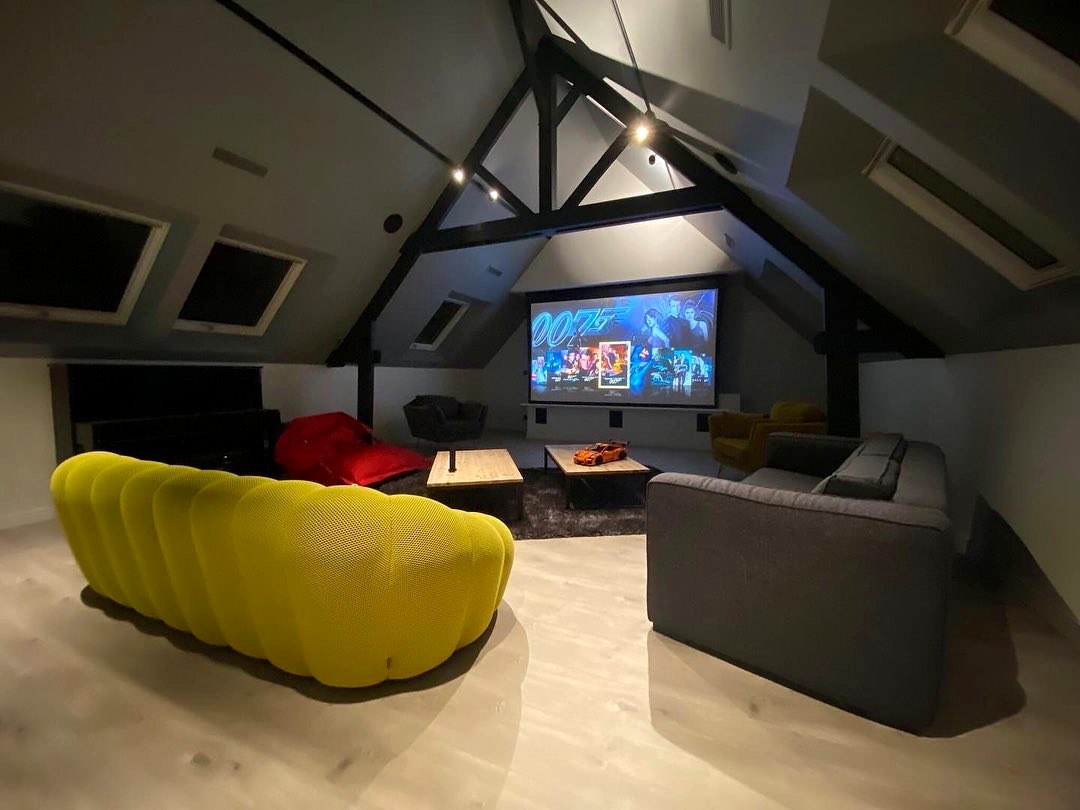 Salle de cinéma, ambiance et mobilier design